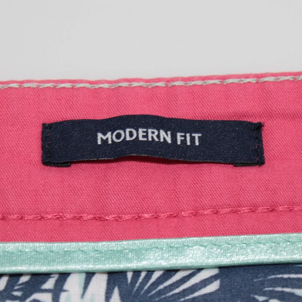 Gardeur NWT Bermuda / Casual Shorts Size 42 US Modern Fit in Pink 100% Cotton